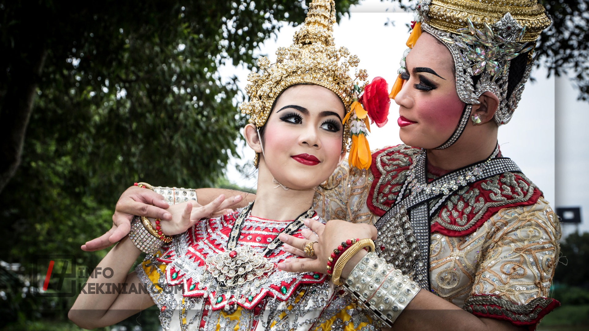 Contoh Tari Berpasangan Tradisional
