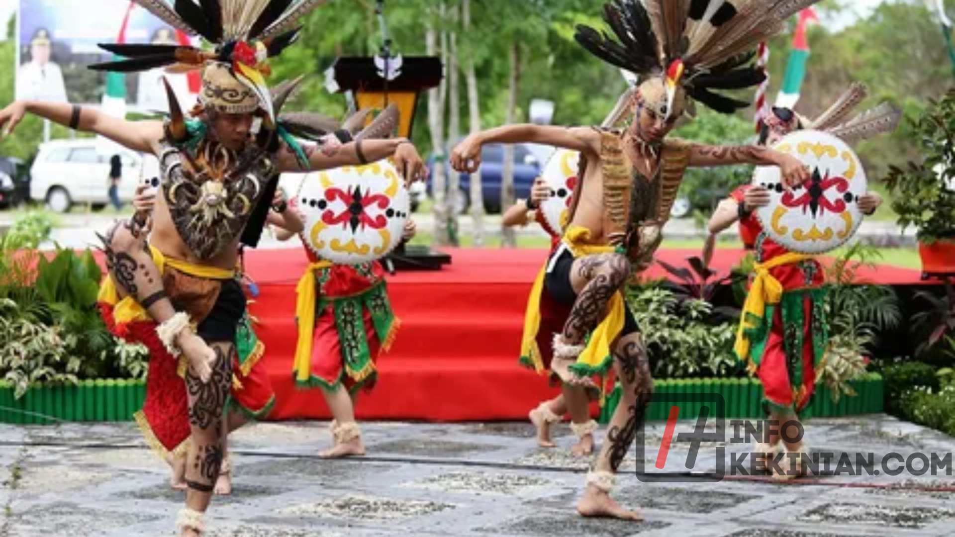 Tarian Tradisional Kalimantan