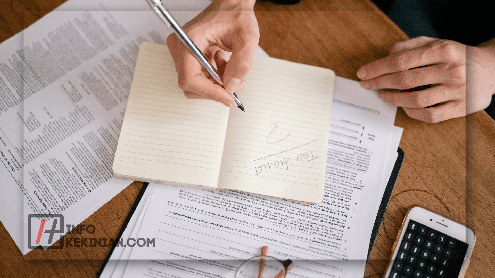 Komponen Utama dalam Daftar Pustaka