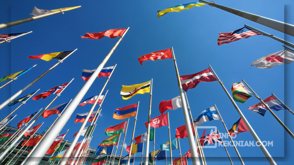 Keunggulan Perdagangan Internasional: Pertumbuhan dan Dampak Ekonomi Global yang Wajib Diketahui! 4 Dampak Globalisasi pada Perdagangan Internasional